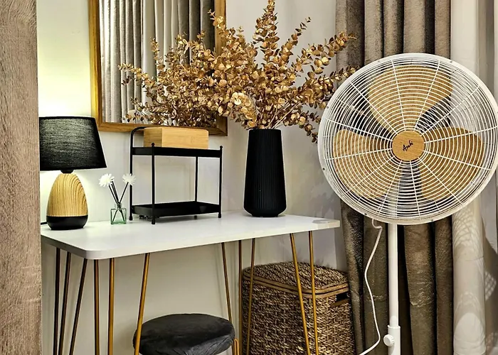 Irene's Luscious Place Apartment *